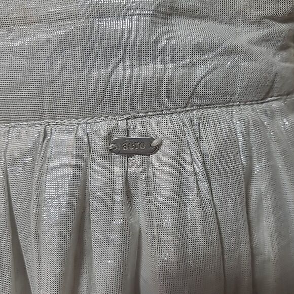 Aeropostale Pleated Mini Skirt Juniors Size 5/6 Grey Shimmer Lined Zip Closure - Picture 2 of 12